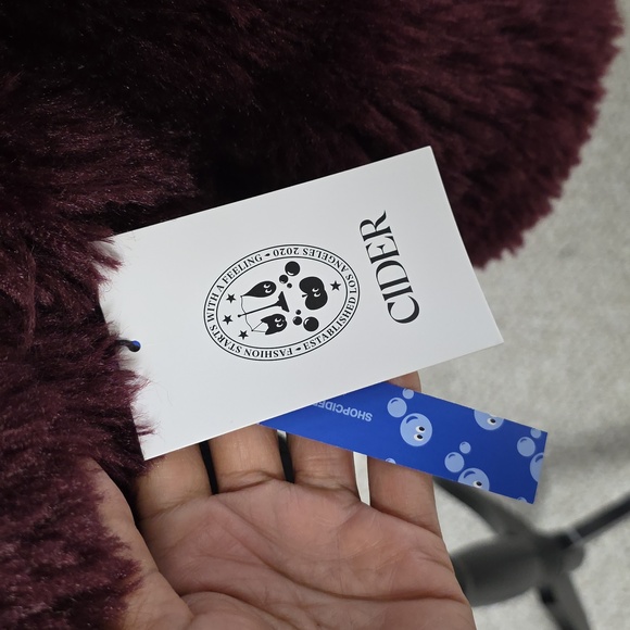 CIDER Fuzzy Faux Fur Pocket Jacket - Picture 10 of 10